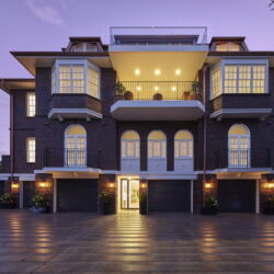 Dreaming of a Waterfront Home? Meet Sydney's Premier Builders!