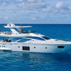 Luxury vacation sailing catamaran La