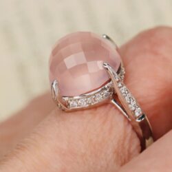 Rose Quartz and Diamond Ring in 18K white Gold